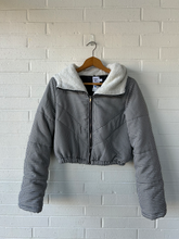 Load image into Gallery viewer, Princess Polly Heavy Outerwear Size Medium
