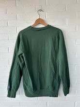 Load image into Gallery viewer, Champion Sweatshirt Size Medium
