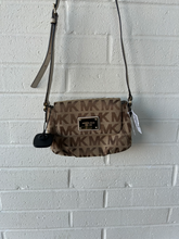 Load image into Gallery viewer, Michael Kors Purse
