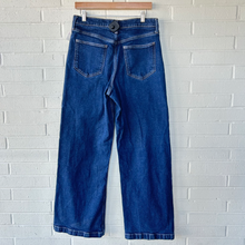 Load image into Gallery viewer, Gap Denim Size 11/12 (31)
