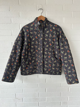 Load image into Gallery viewer, Toad &amp; Co Heavy Outerwear Size Small
