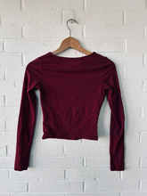 Load image into Gallery viewer, Garage Long Sleeve Top Size Small
