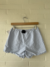 Load image into Gallery viewer, Brandy Melville Shorts Size Small
