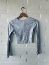 Load image into Gallery viewer, Garage Long Sleeve Top Size Small
