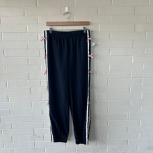 Load image into Gallery viewer, Edikted Pants Size Medium
