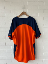 Load image into Gallery viewer, Majestic Short Sleeve Top Size Large
