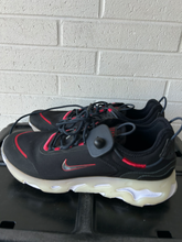 Load image into Gallery viewer, Nike Mens Athletic Shoes Mens 11
