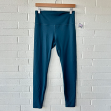 Load image into Gallery viewer, Lululemon Athletic Pants Size Medium
