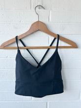 Load image into Gallery viewer, Sports Bra Size Small
