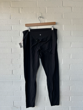 Load image into Gallery viewer, Lululemon Athletic Pants Size Extra Large
