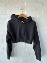 Load image into Gallery viewer, Tna Sweatshirt Size Small
