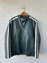 Load image into Gallery viewer, Urban Outfitters ( U ) Heavy Outerwear Size Large

