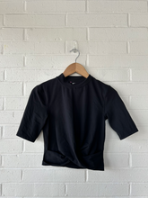 Load image into Gallery viewer, Lululemon Athletic Top Size Small
