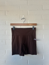 Load image into Gallery viewer, Skims Athletic Shorts Size Medium
