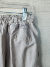 Load image into Gallery viewer, Lulu Lemon Athletic Pants Size Extra Small
