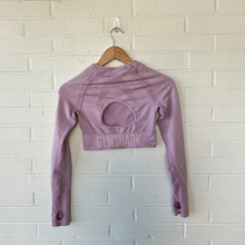 Load image into Gallery viewer, Gym Shark Athletic Top Size Small
