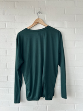 Load image into Gallery viewer, Nike Dri Fit Athletic Top Size Extra Large
