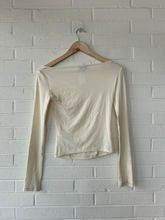 Load image into Gallery viewer, Edikted Long Sleeve Top Size Extra Small
