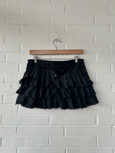 Load image into Gallery viewer, Lulu Lemon Athletic Shorts Size Small
