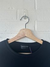 Load image into Gallery viewer, White Fox Short Sleeve Top Size Small
