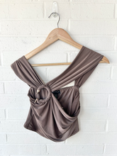 Load image into Gallery viewer, Pretty Little Thing Tank Top Size Medium
