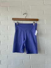 Load image into Gallery viewer, Athleta Athletic Shorts Size Extra Small

