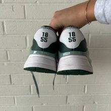 Load image into Gallery viewer, Nike Max Mens Athletic Shoes Mens 9.5
