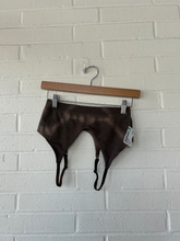 Load image into Gallery viewer, Gym Shark Sports Bra Size Small
