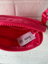 Load image into Gallery viewer, Lululemon Purse
