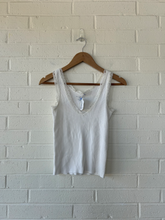 Load image into Gallery viewer, Brandy Melville Tank Top Size Small
