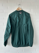 Load image into Gallery viewer, Nike Athletic Top Size Small
