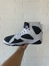 Load image into Gallery viewer, Jordan Mens Athletic Shoes Mens 12
