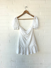 Load image into Gallery viewer, Hellomolly Dress Size Extra Small
