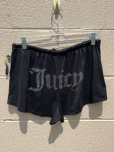 Load image into Gallery viewer, Juicy Shorts Size Large
