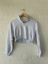 Load image into Gallery viewer, Tna Sweatshirt Size Extra Small
