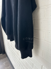 Load image into Gallery viewer, Comfrt Sweatshirt Size Large
