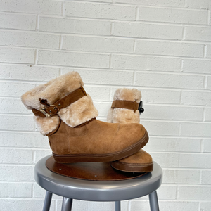 Boots Womens 8.5