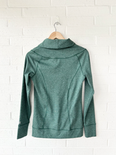 Load image into Gallery viewer, Cutter &amp; Buck Athletic Jacket Size Extra Small
