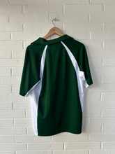 Load image into Gallery viewer, Under Armour Athletic Top Size Small
