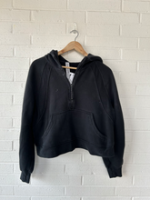 Load image into Gallery viewer, Lululemon Athletic Jacket Size Medium
