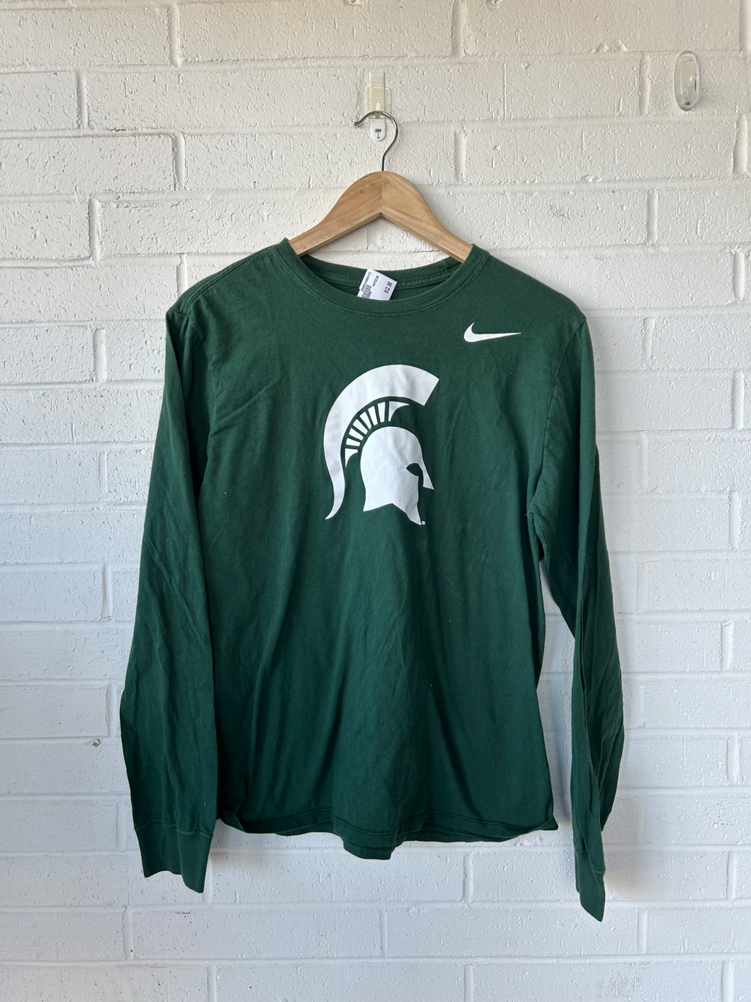 Nike Long Sleeve Top Size Medium