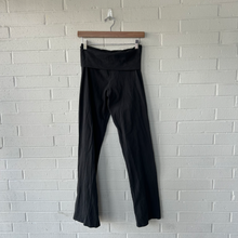 Load image into Gallery viewer, John Galt Pants Size Small
