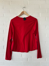 Load image into Gallery viewer, Skims Long Sleeve Top Size 2XL
