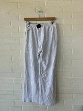 Load image into Gallery viewer, Brandy Melville Pants Size Medium
