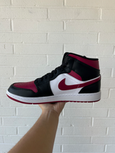 Load image into Gallery viewer, Jordan Mens Athletic Shoes Mens 12
