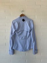 Load image into Gallery viewer, Lulu Lemon Athletic Jacket Size Small
