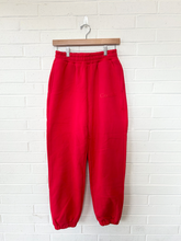 Load image into Gallery viewer, Comfrt Athletic Pants Size Small
