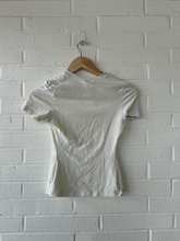 Load image into Gallery viewer, Skims Long Sleeve T-Shirt Size Extra Small
