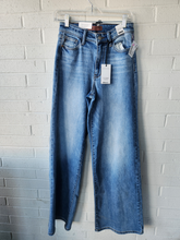 Load image into Gallery viewer, Judy Blue Denim Size 3/4 (27)
