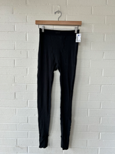 Load image into Gallery viewer, Skims Pants Size Small
